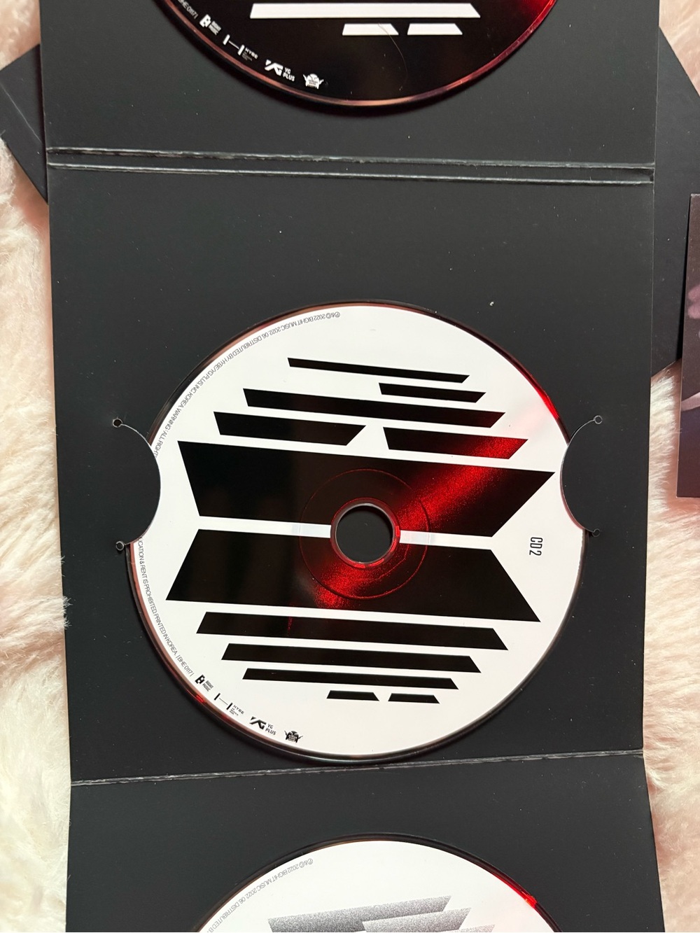 BTS Proof Compact Edition - With Inclusions - Picture 6 of 11